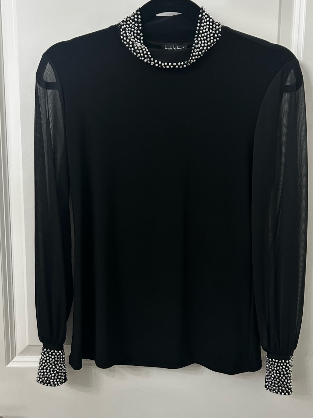NWOT Women's Black Silver Beaded Collar & Cuff Long Sleeve Top Small